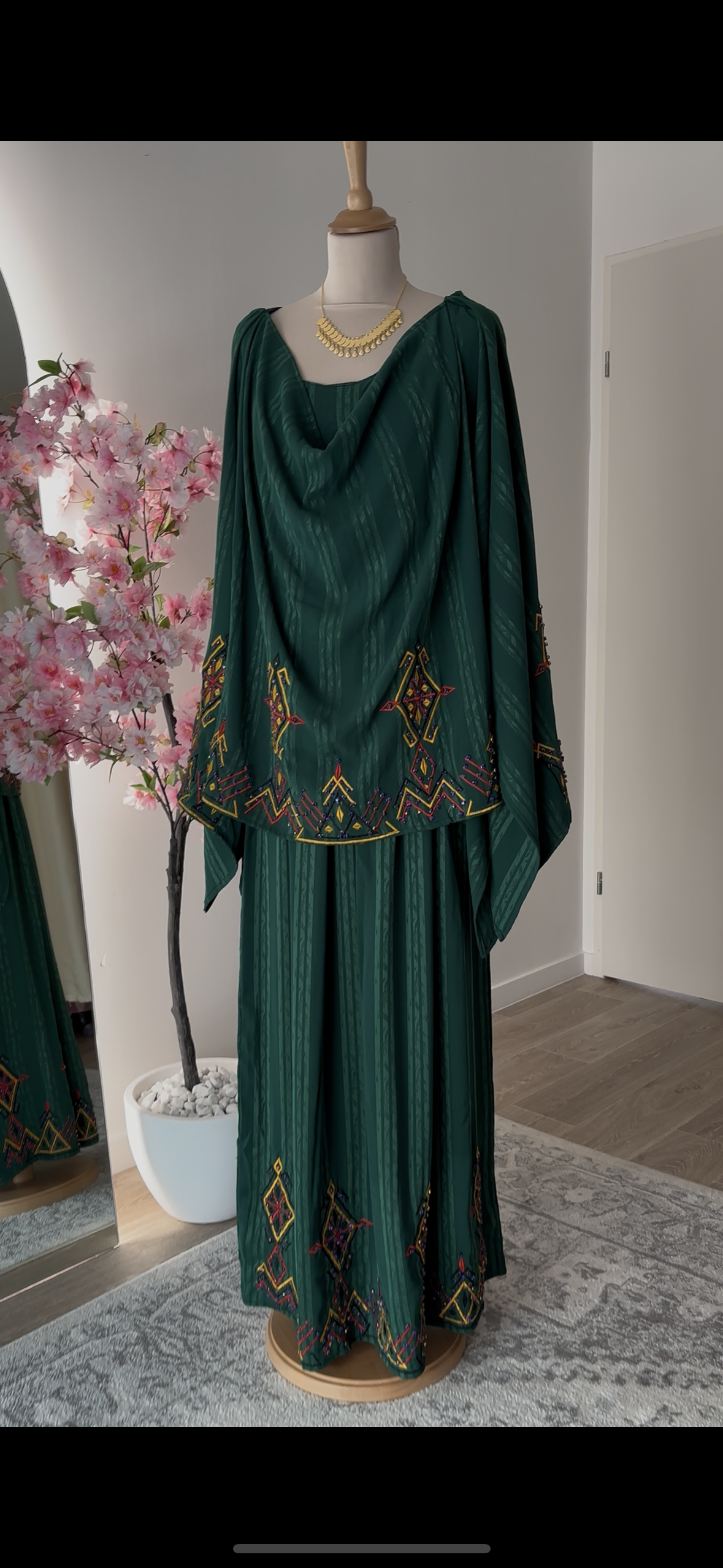 Robe invitée verte