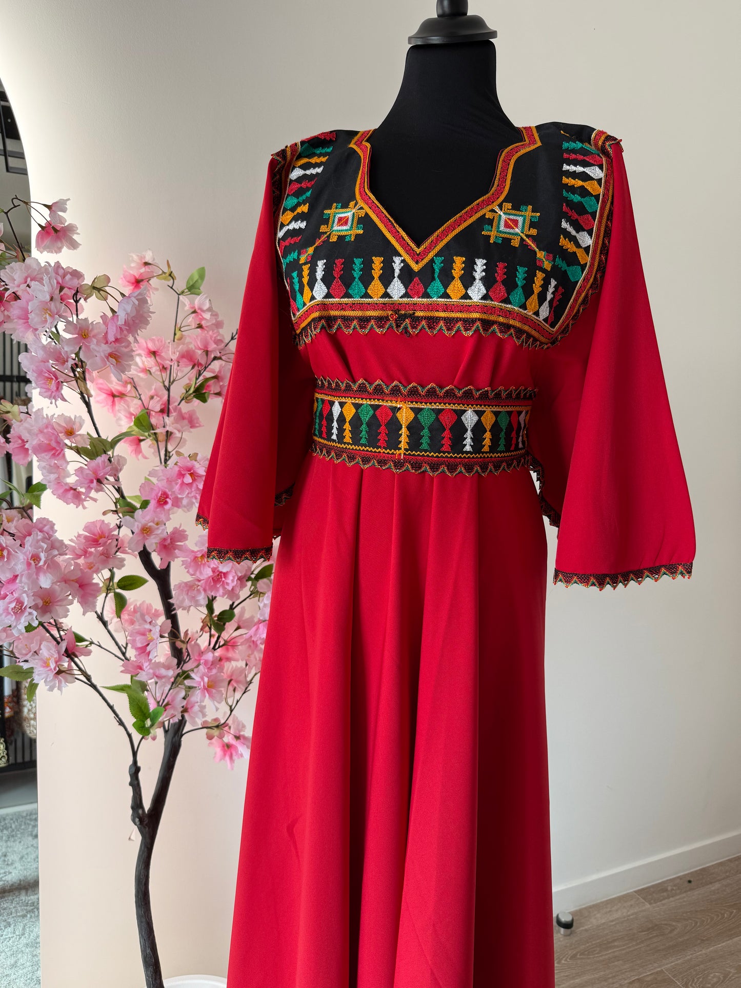 Kabyle rouge invitée